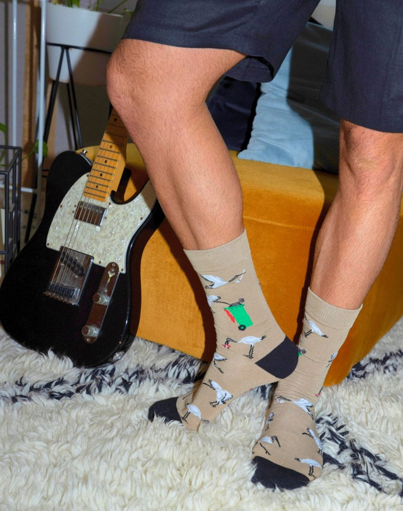 Bamboozld: Mens Bin Chicken Bamboo Sock - Stone - Image 2